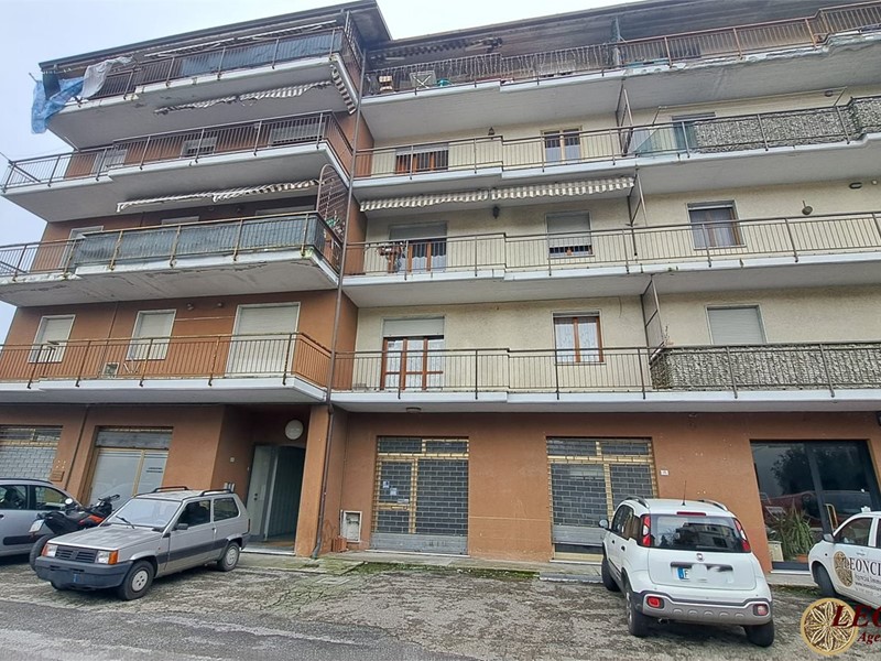 Quadrilocale in Vendita a Villafranca in Lunigiana, 80'000&euro;, 110 m²