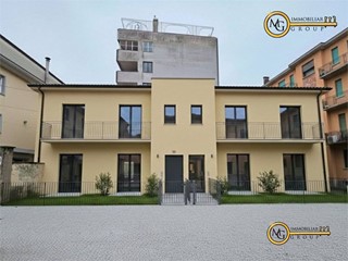 Trilocale in Vendita a Melzo, 210'000&euro;, 85 m²