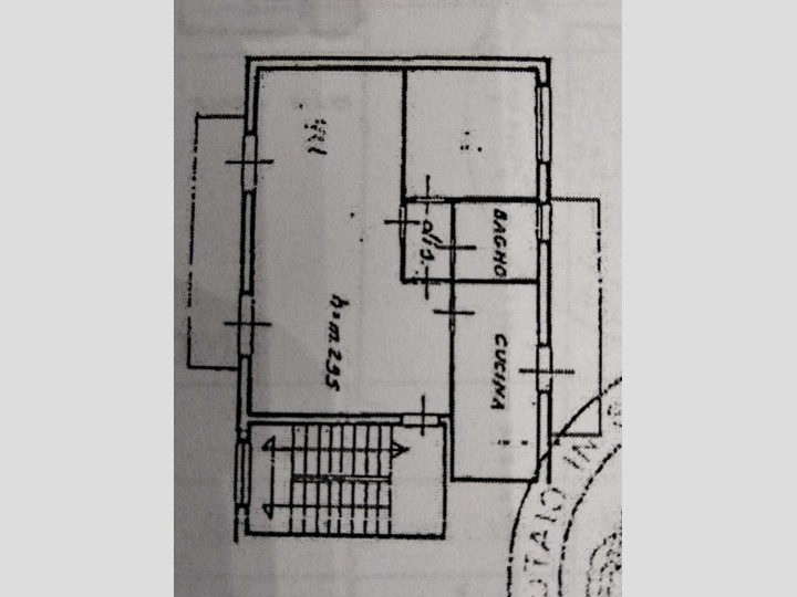 Trilocale in Vendita a Siracusa, zona Tisia Tica Zecchino, 85'000&euro;, 74 m²
