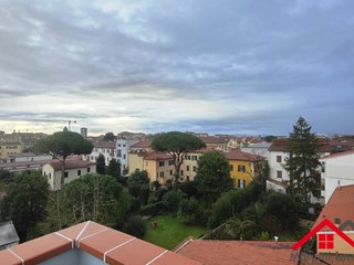 Attico in Vendita a Pisa, 495'000&euro;, 165 m², arredato