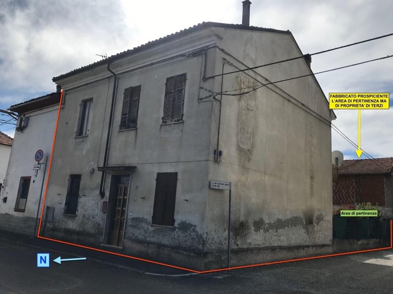 Appartamento in Vendita a Alessandria, 24'658&euro;, 187 m²