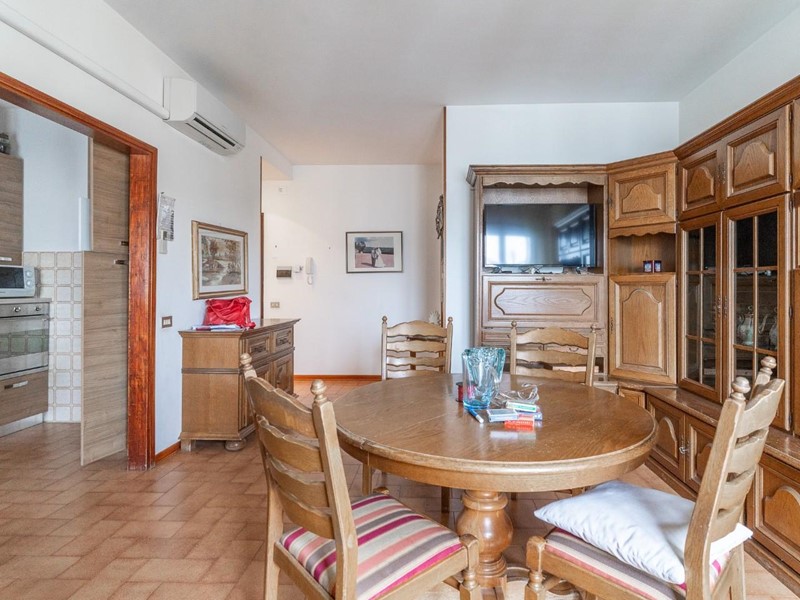 Quadrilocale in Vendita a Empoli, zona Serravalle, 195'000&euro;, 86 m²