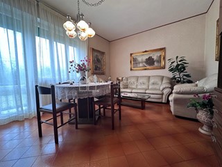 Quadrilocale in Vendita a Pisa, 175'000&euro;, 85 m², arredato