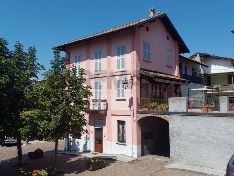 Bilocale in Vendita a Gemonio, 51'500&euro;, 89 m²