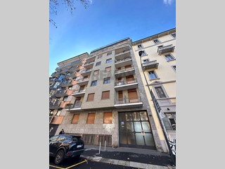 Bilocale in Vendita a Milano, 210'000&euro;, 57 m²