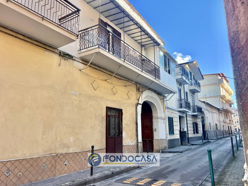 Trilocale in Vendita a Casandrino, 85'000&euro;, 60 m²