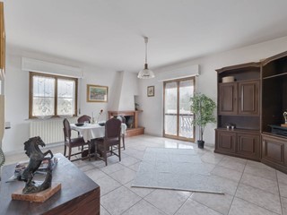 Appartamento in Vendita a Pianella, 110'000&euro;, 120 m²