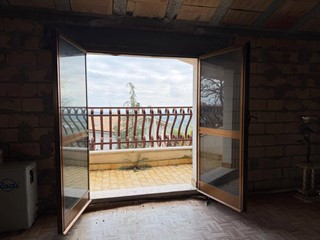 Monolocale in Vendita a Pianella, 40'000&euro;, 100 m²