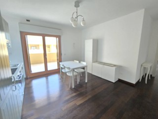 Quadrilocale in Affitto a Chieti, 600&euro;, 80 m²