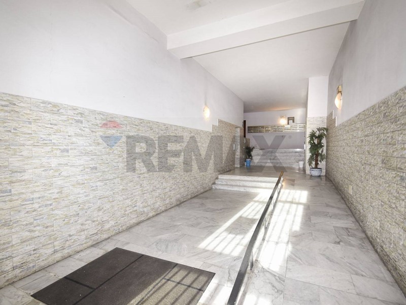 Quadrilocale in Vendita a Catania, 97'000&euro;, 94 m²