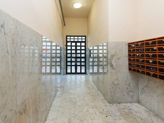 Quadrilocale in Vendita a Catania, 120'000&euro;, 101 m²