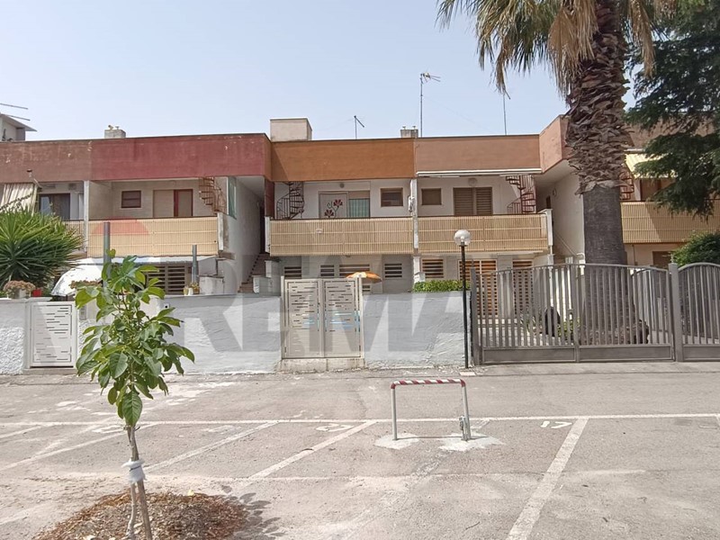 Trilocale in Vendita a Manfredonia, 57'000&euro;, 60 m²