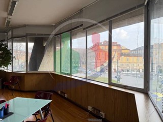 Appartamento in Vendita a Torino, 590'000&euro;, 182 m²