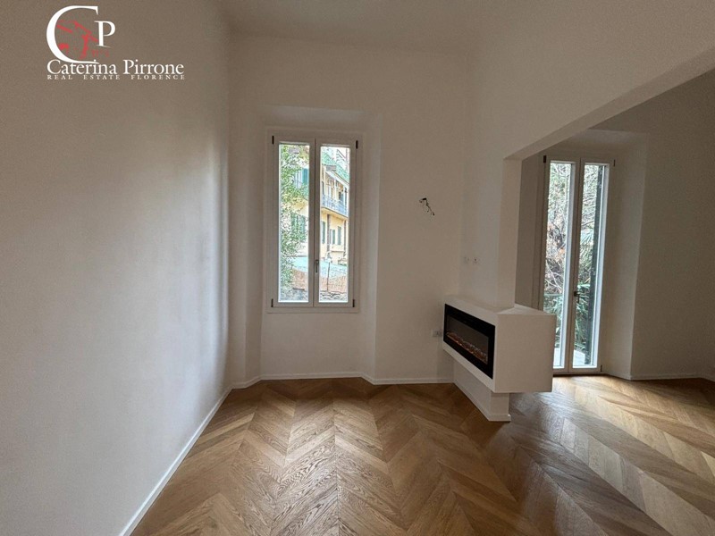 Appartamento in Vendita a Firenze, 645'000&euro;, 135 m²