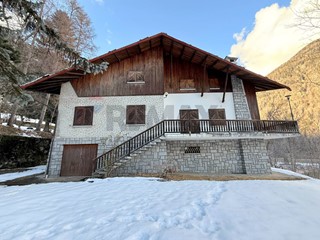 Appartamento in Vendita a Ossana, 230'000&euro;, 152 m²