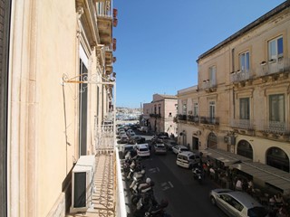 Quadrilocale in Vendita a Siracusa, 255'000&euro;, 130 m²