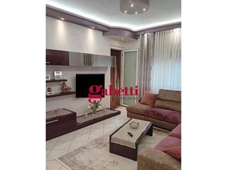 Appartamento in Vendita a Rimini, 360'000&euro;, 120 m², con Box