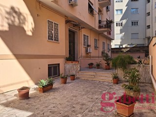 Trilocale in Vendita a Roma, 560'000&euro;, 110 m²