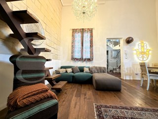 Appartamento in Vendita a Lecce, 315'000&euro;, 140 m², arredato