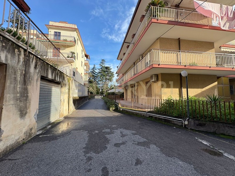 Quadrilocale in Vendita a Fiumefreddo di Sicilia, 87'000&euro;, 148 m², arredato, con Box