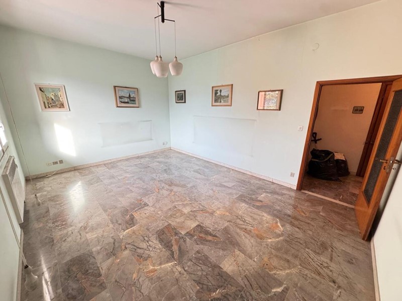 Quadrilocale in Vendita a Bologna, 270'000&euro;, 96 m², con Box