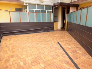 Quadrilocale in Vendita a Aci Catena, zona Loco, 68'000&euro;, 101 m², con Box