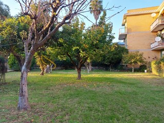 Trilocale in Affitto a Fiumicino, zona Isola Sacra, 1'250&euro;, 130 m²