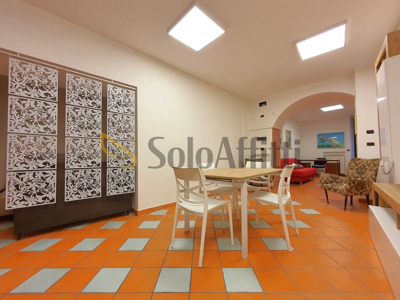Bilocale in Affitto a Catanzaro, zona Centro storico, 400&euro;, 50 m², arredato