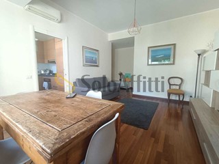 Trilocale in Affitto a Roma, zona Balduina-Montemario-Sant'Onofrio-Trionfale-Camillu, 1'300&euro;, 73 m², arredato