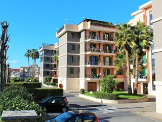 Trilocale in Vendita a Quarto, 359'000&euro;, 108 m², arredato, con Box