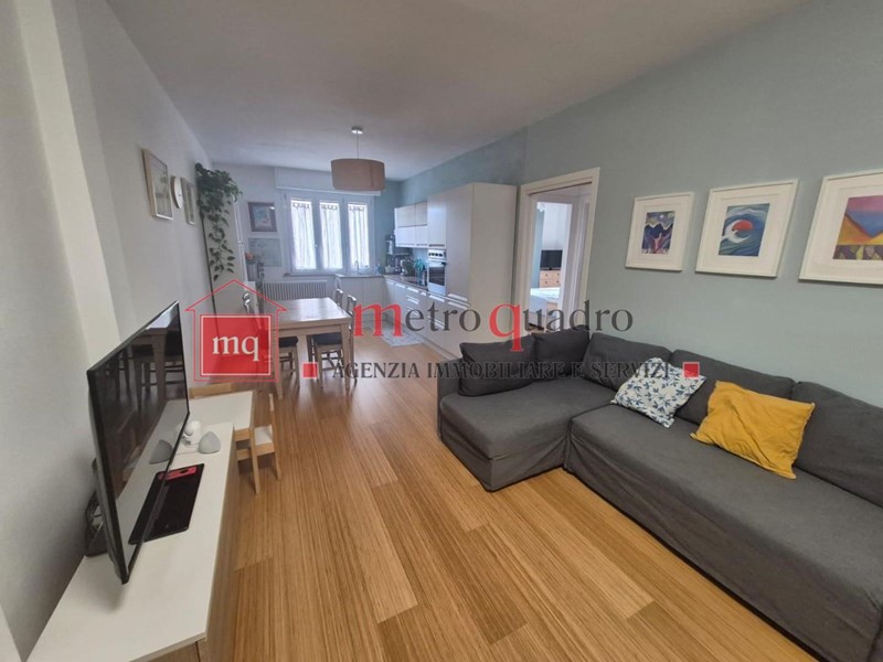 Quadrilocale in Vendita a Pisa, 240'000&euro;, 75 m², con Box