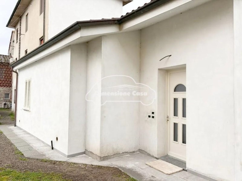 Trilocale in Vendita a Lucca, zona San Marco, 283'000&euro;, 85 m²