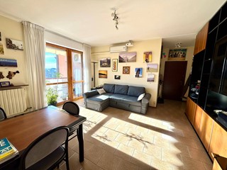 Trilocale in Vendita a Alessandria, 73'000&euro;, 77 m²