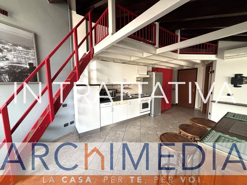 Monolocale in Vendita a Gallarate, 52'000&euro;, 41 m²