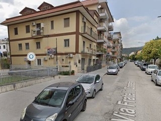 Monolocale in Vendita a Caserta, 25'000&euro;, 89 m²