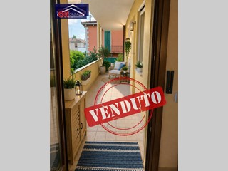 Bilocale in Vendita a Verona, 190'000&euro;, 69 m²