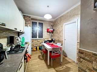 Trilocale in Vendita a Brusciano, 49'000&euro;, 50 m²