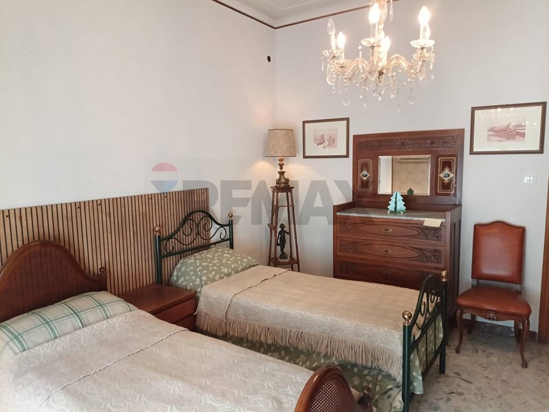 Appartamento in Vendita a Catania, 289'000&euro;, 160 m²