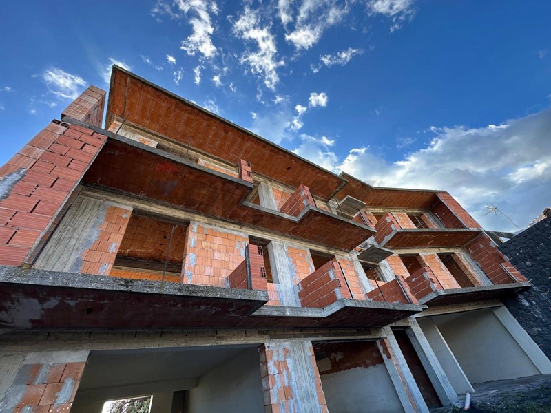 Trilocale in Vendita a Zafferana Etnea, 55'000&euro;, 80 m²