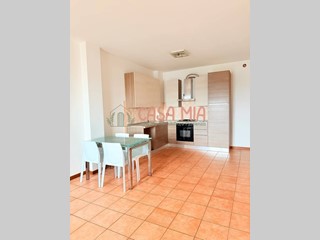 Trilocale in Vendita a Rottofreno, 115'000&euro;, 80 m²