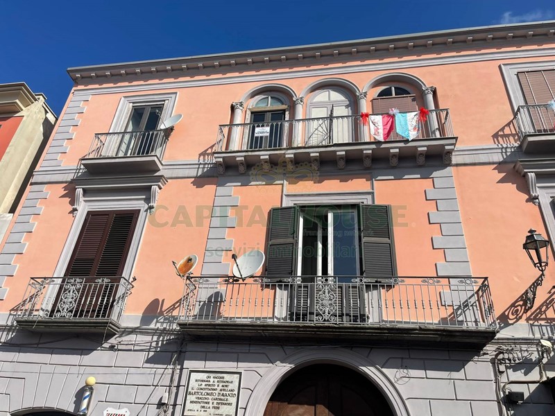 Quadrilocale in Vendita a Avella, 130'000&euro;, 160 m²