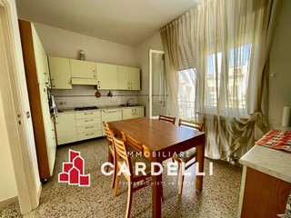 Appartamento in Vendita a Monte Urano, 70'000&euro;, 117 m²