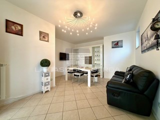 Trilocale in Vendita a Toscolano Maderno, 359'000&euro;, 97 m²