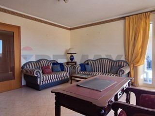 Appartamento in Vendita a Rosolini, 115'000&euro;, 133 m²