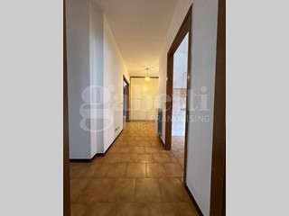 Quadrilocale in Vendita a Carrara, 160'000&euro;, 104 m²