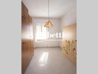 Quadrilocale in Vendita a Roma, 319'000&euro;, 101 m²
