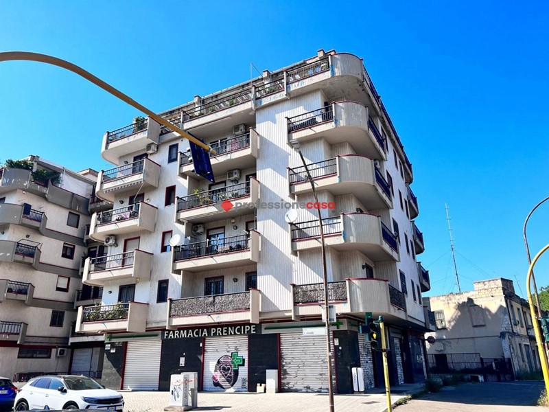 Quadrilocale in Vendita a Foggia, 290'000&euro;, 150 m², con Box