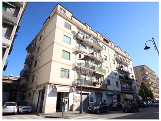 Trilocale in Vendita a Pontecagnano Faiano, 138'000&euro;, 75 m²