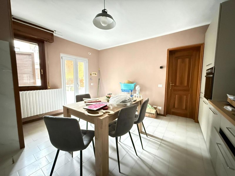 Trilocale in Vendita a Chiari, 179'000&euro;, 100 m², arredato