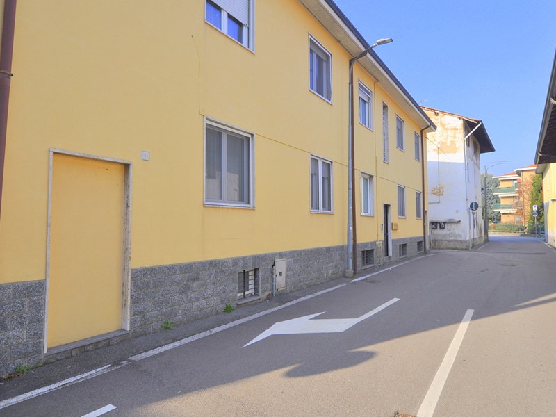 Bilocale in Vendita a Cuggiono, 98'000&euro;, 75 m²